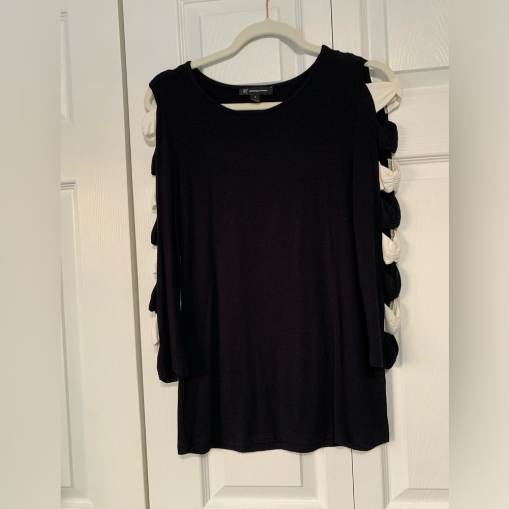 Black and white cold sleeve top. Size S.